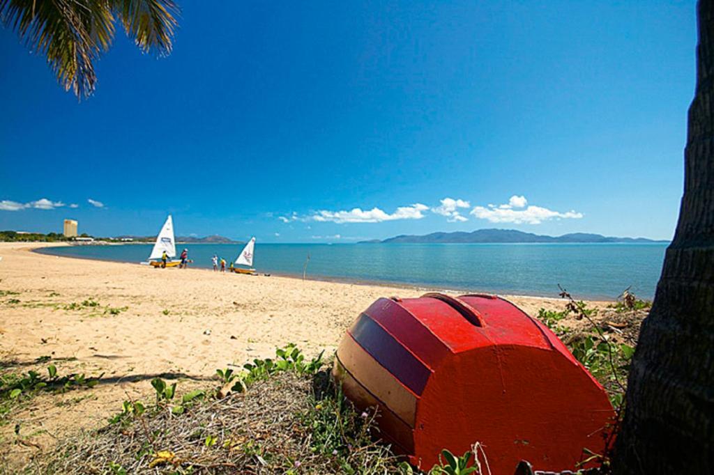 Beach House Motel Townsville Luaran gambar