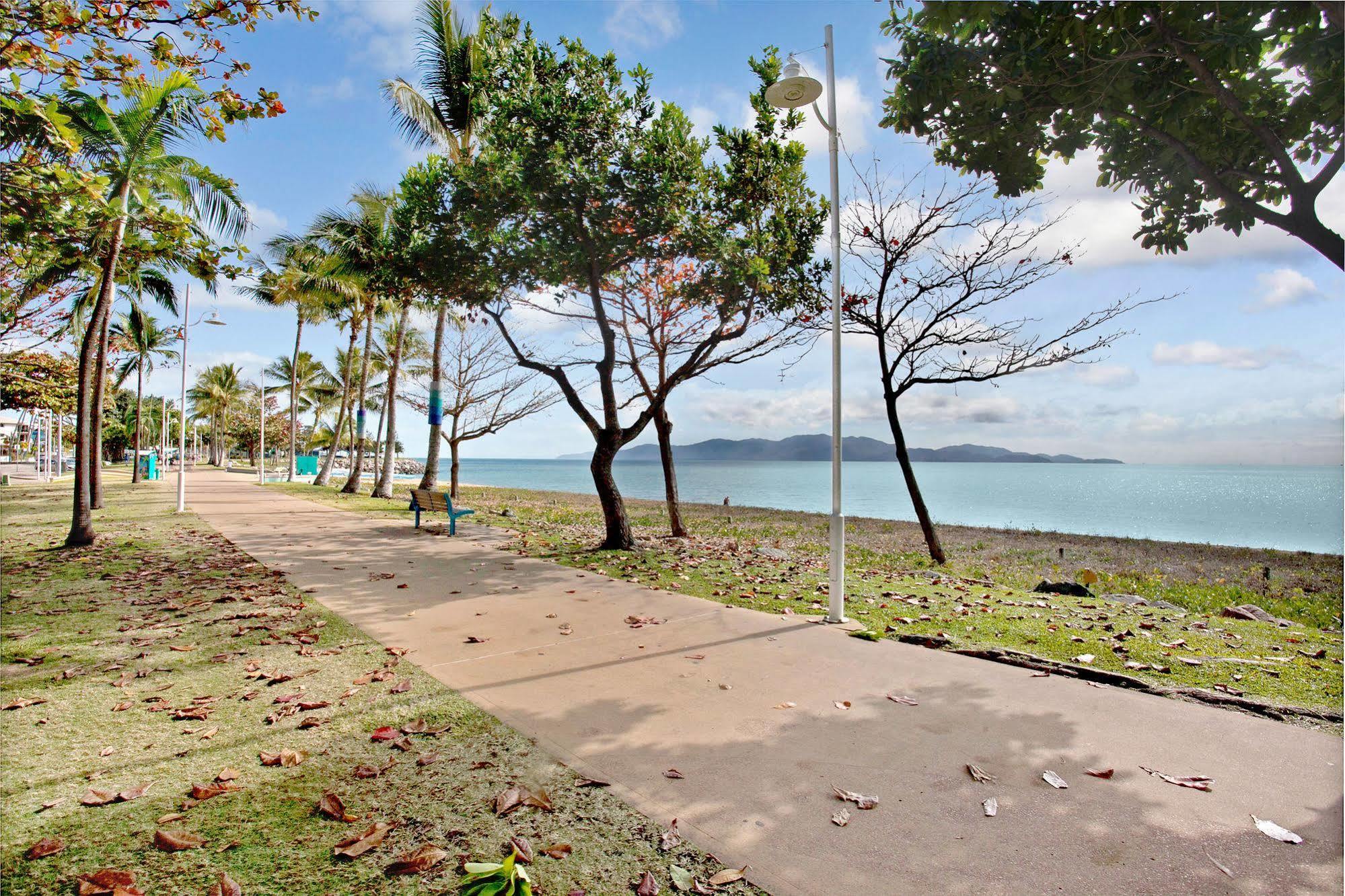 Beach House Motel Townsville Luaran gambar